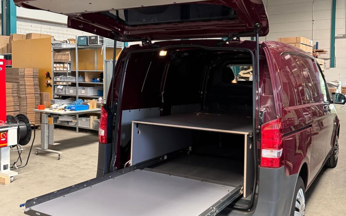 21b979fe bba9 468c 87c7 c588b057d445